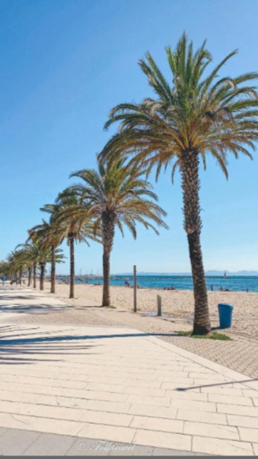 Bel Appartement Roses Plage Exterior photo